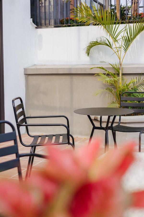Luck Apart 9 - Hanoi Westlake Balcony Apartment Exteriör bild